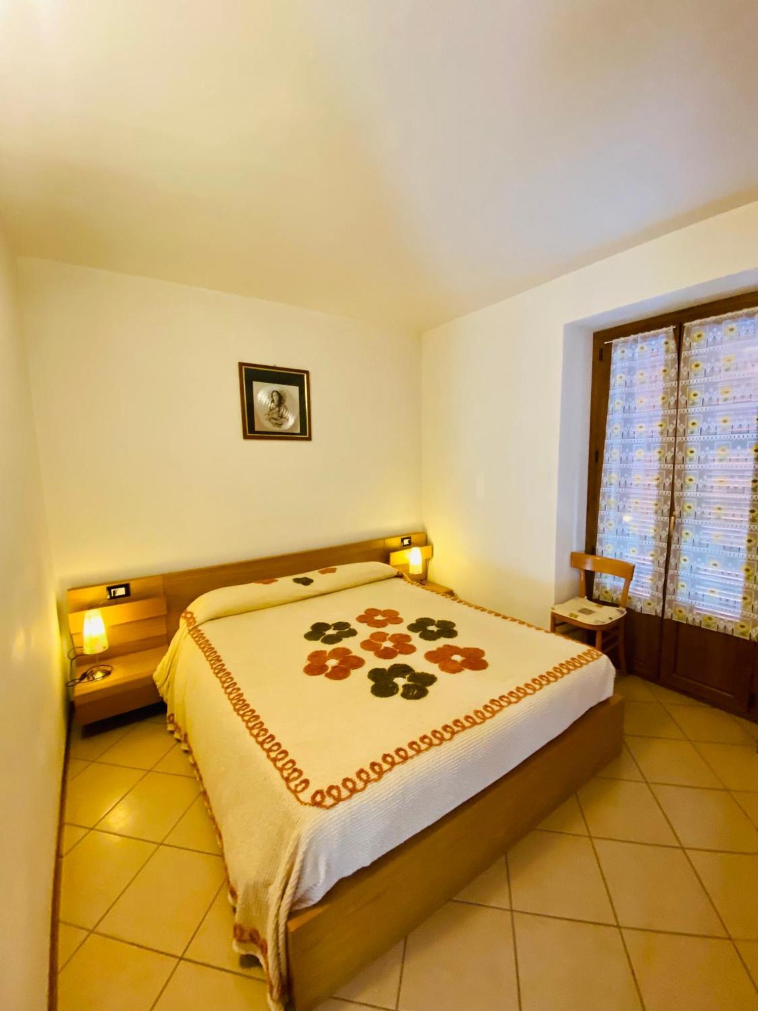 Casa Giuliana Daire Teglio Dış mekan fotoğraf